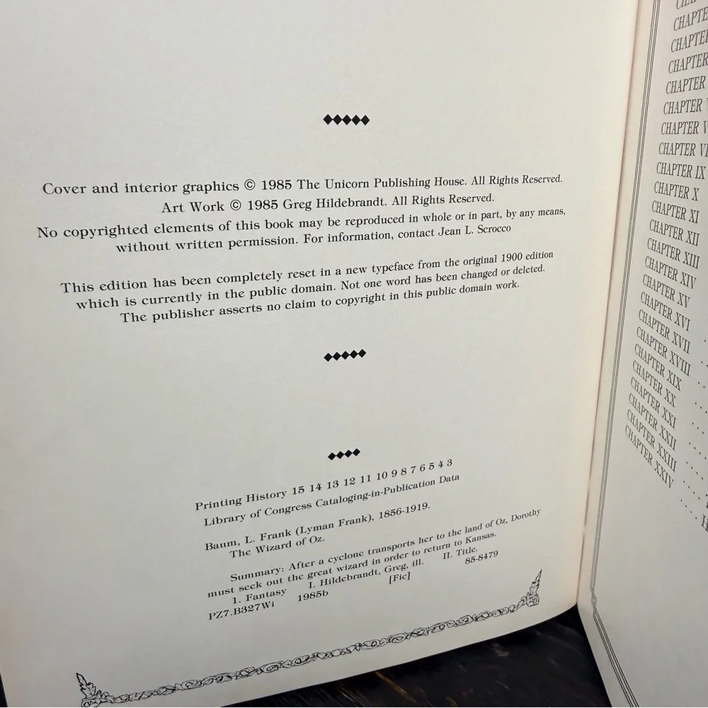 The Wizard of Oz Illustrated Hardcover - Green & Yellow Cover - Picture 6 of 6